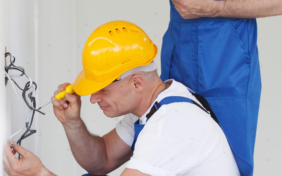 recherche travail électricien bâtiment Montgeron